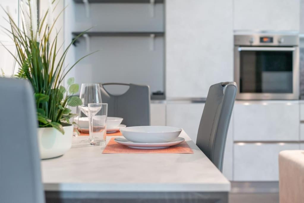 We Home - Uptown74 Bloom Apartment - Milano Εξωτερικό φωτογραφία
