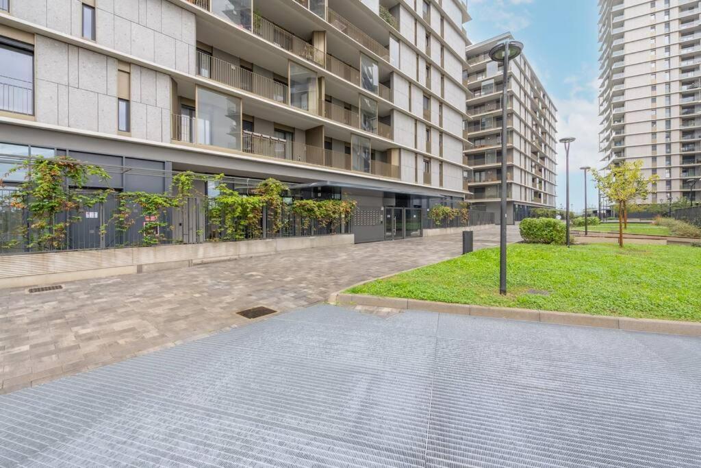 We Home - Uptown74 Bloom Apartment - Milano Εξωτερικό φωτογραφία